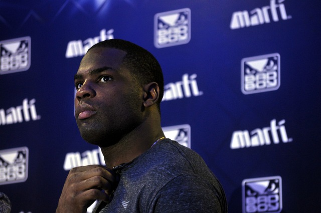 还能在公共 还能在公共